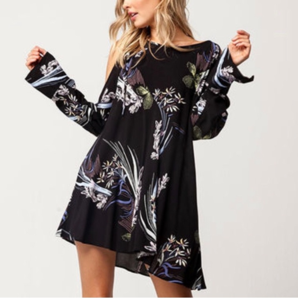 Free People Clear Skies Cold Shoulder Tunic Dress S.